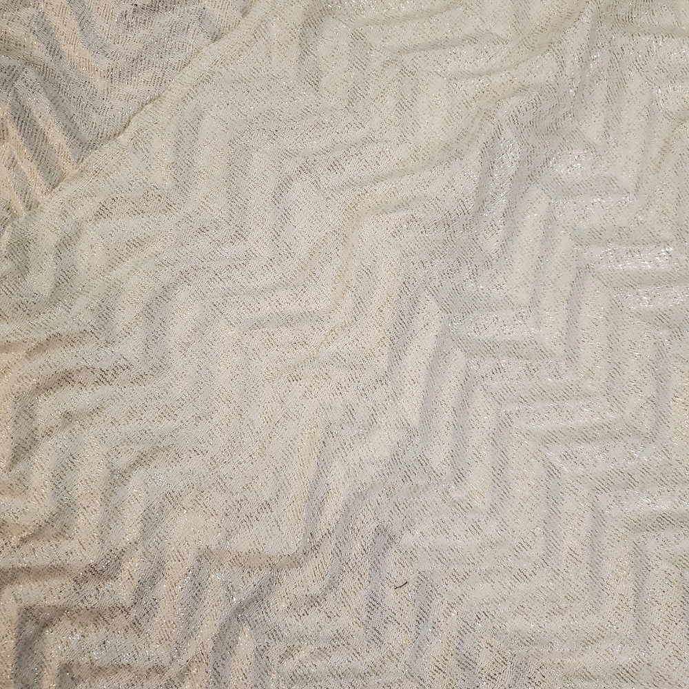 Anne Klein Scarf - Picture 2 of 3